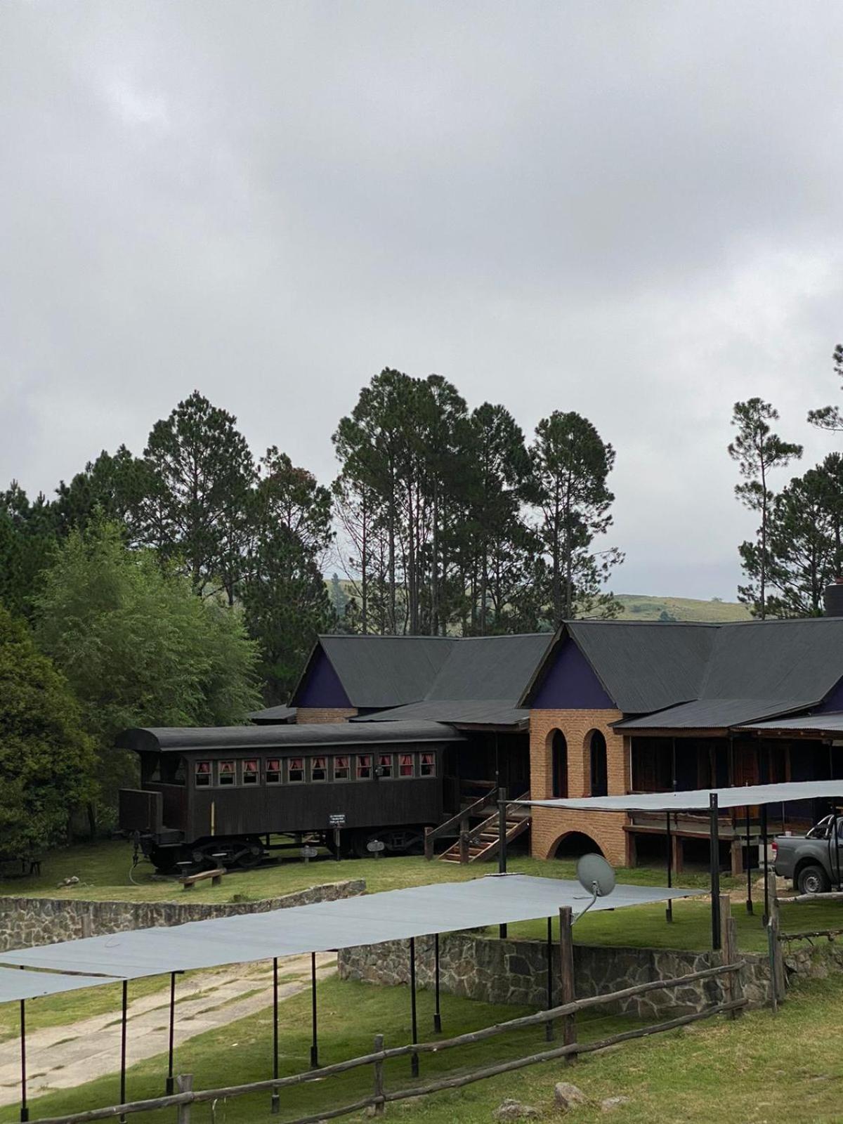 Suenos Del Bosque Lodge *